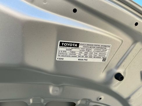 Used 2020 Toyota Corolla SE image 24