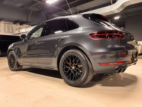 Used 2017 Porsche Macan GTS image 2