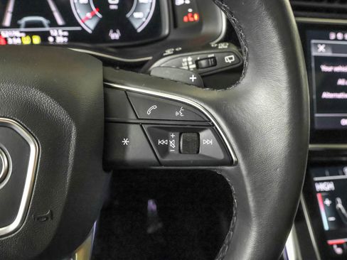 Used 2022 Audi Q8 Premium Plus w/ Premium Plus Package image 33