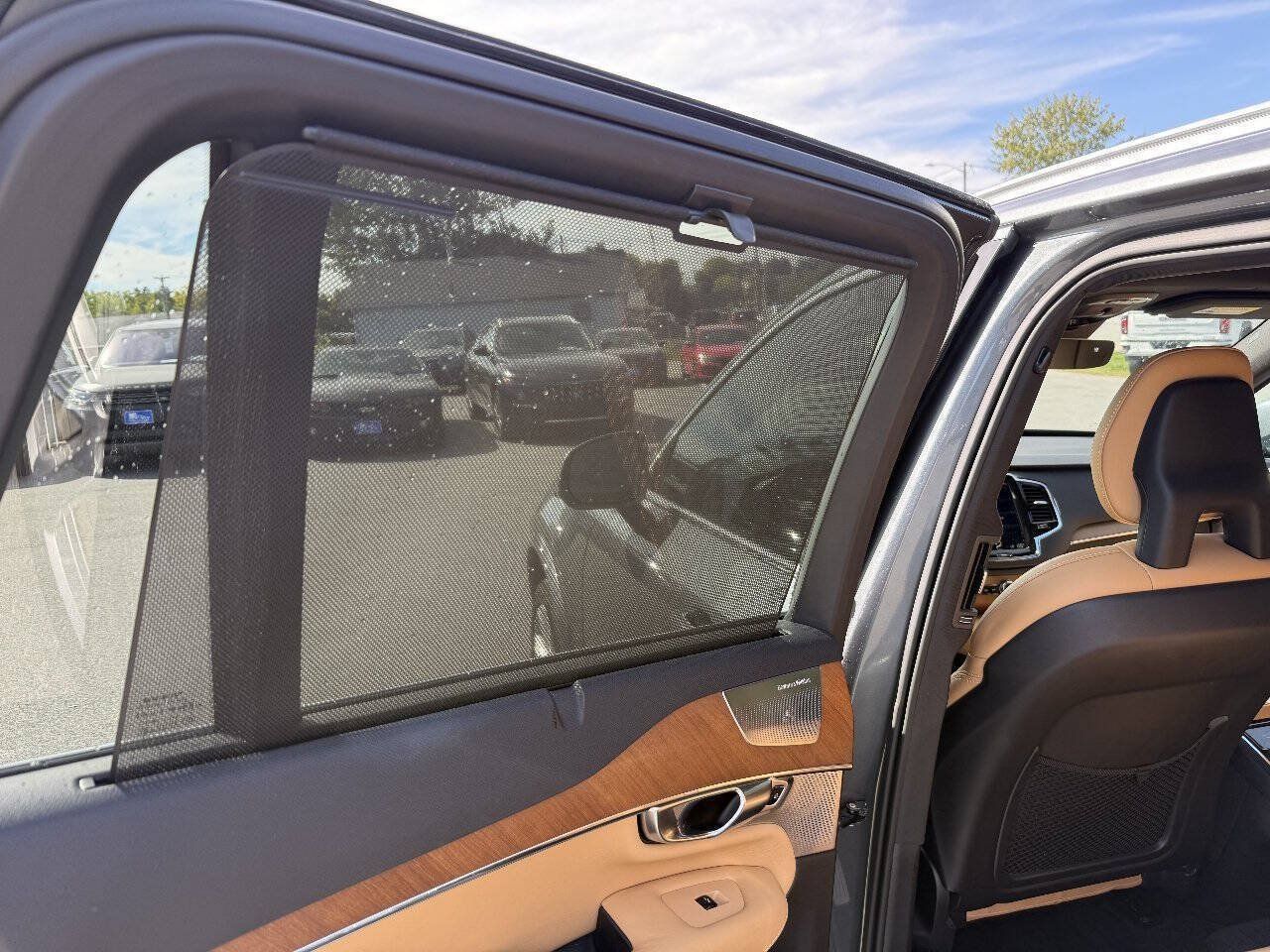 Used 2018 Volvo XC90 T6 Inscription w/ Convenience Package AWD/4WD image 14