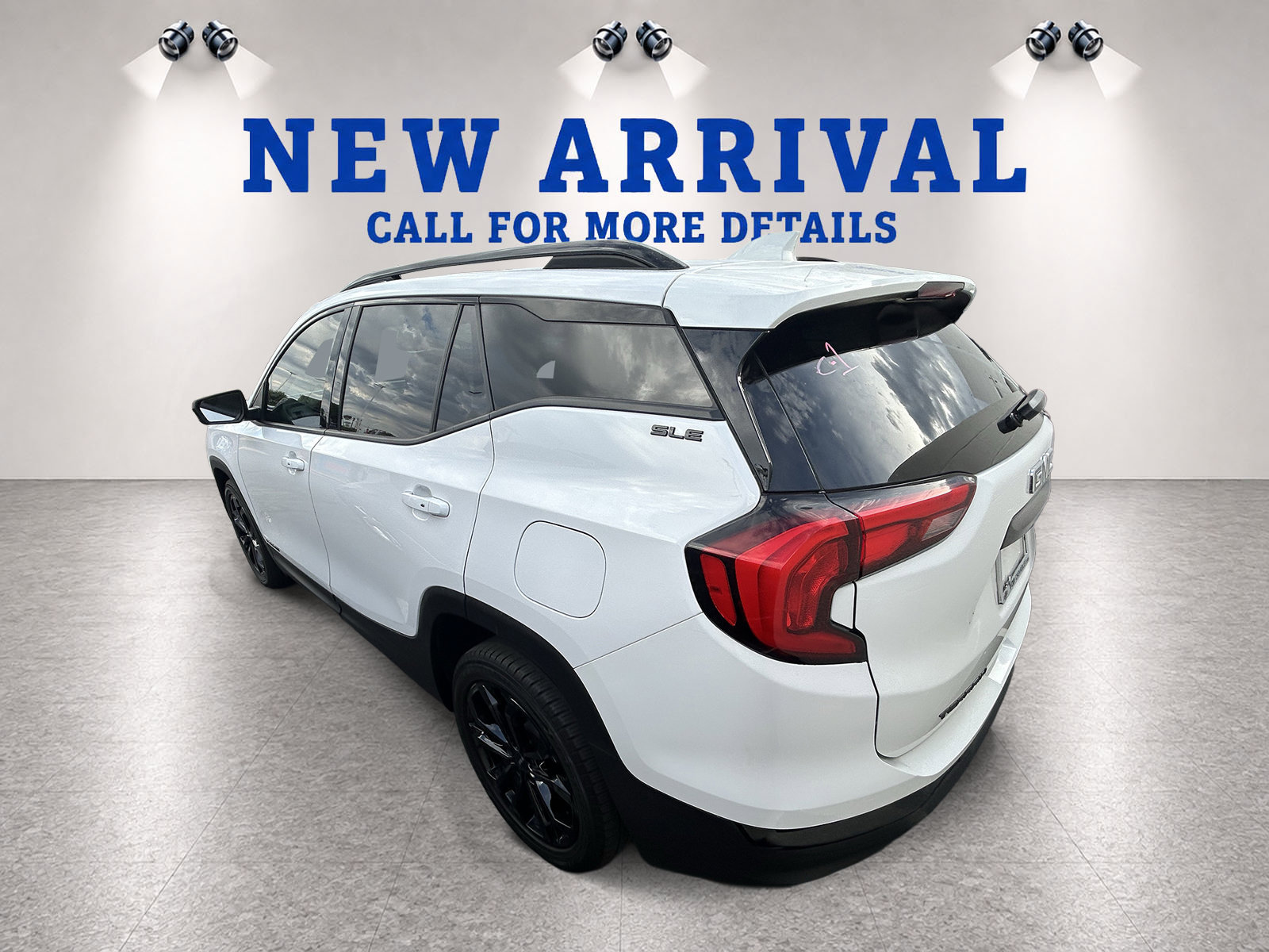 Used 2020 GMC Terrain SLE w/ Elevation Edition FWD image 7