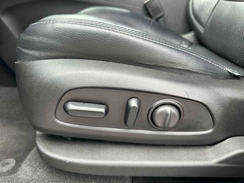 Used 2018 Chevrolet Equinox LT image 10