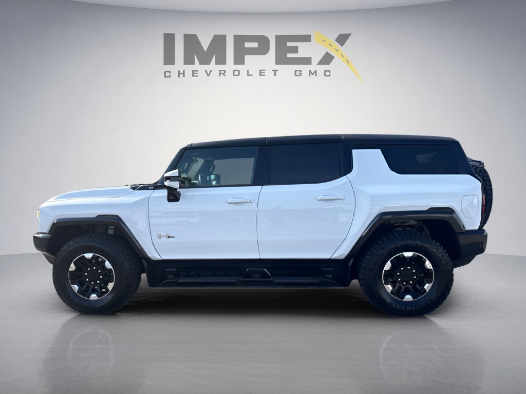 Used 2024 GMC Hummer EV 2X w/ Extreme Off-Road Package AWD/4WD image 2