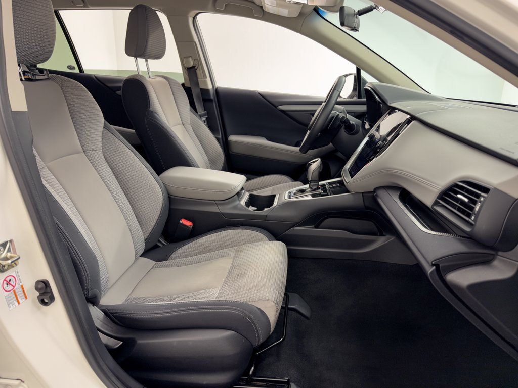 Used 2020 Subaru Outback Premium AWD/4WD image 29