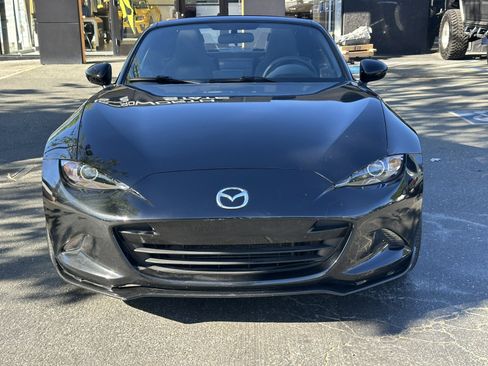 Used 2017 MAZDA MX-5 Miata RF Club image 5