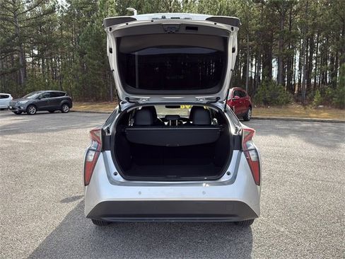 Used 2016 Toyota Prius Four w/ Advanced Technology Package image 25