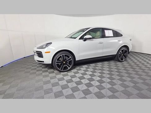 Used 2023 Porsche Cayenne Platinum Edition AWD/4WD image 45