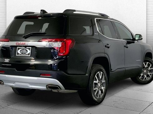 Used 2023 GMC Acadia SLE w/ Driver Convenience Package image 13