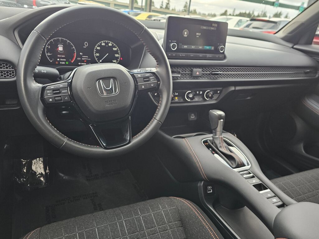 Used 2023 Honda HR-V Sport image 11