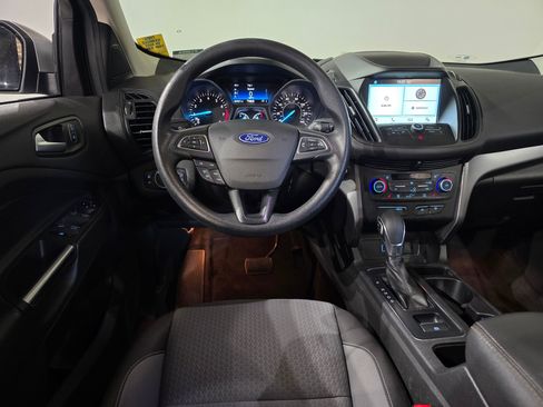 Used 2019 Ford Escape SE image 21