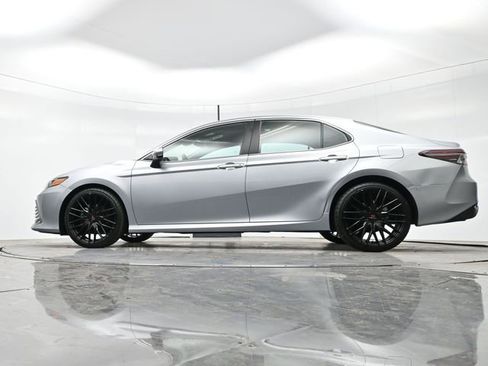 Used 2022 Toyota Camry LE image 24