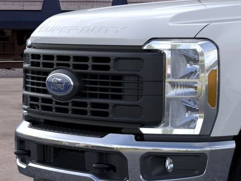 New 2026 Ford F350 XL w/ 360-Degree Camera Package AWD/4WD image 17