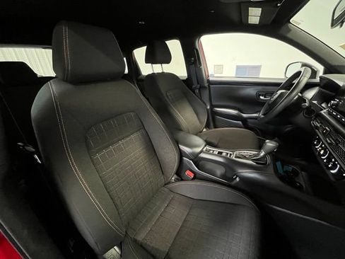 Used 2024 Honda HR-V Sport image 9