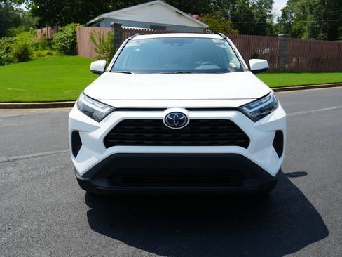 Used 2024 Toyota RAV4 XLE w/ Convenience Package AWD/4WD image 2