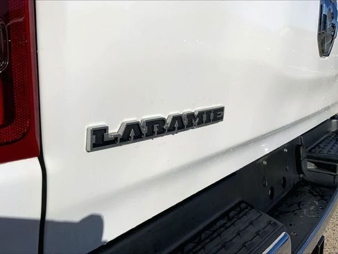Used 2023 RAM 1500 Laramie image 30