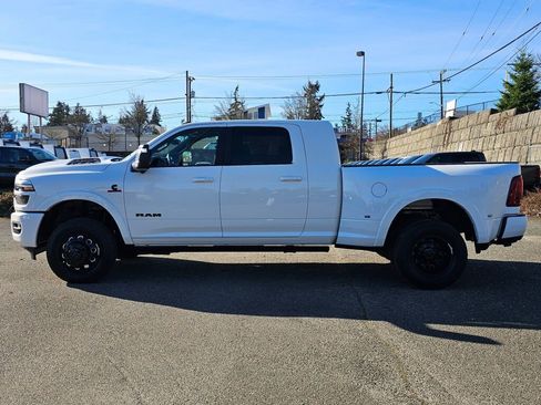 New 2026 RAM 3500 Limited image 5