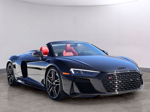 Used 2023 Audi R8 V10 performance image 3