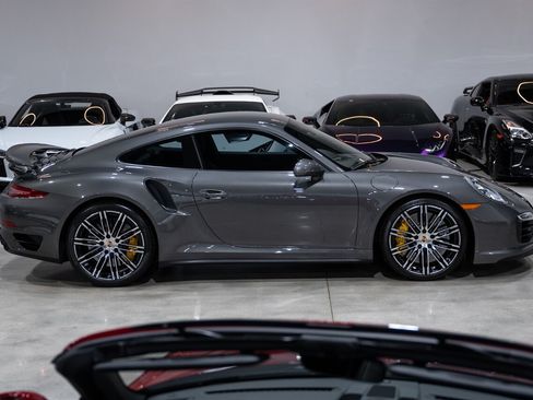 Used 2014 Porsche 911 Turbo S AWD/4WD image 7
