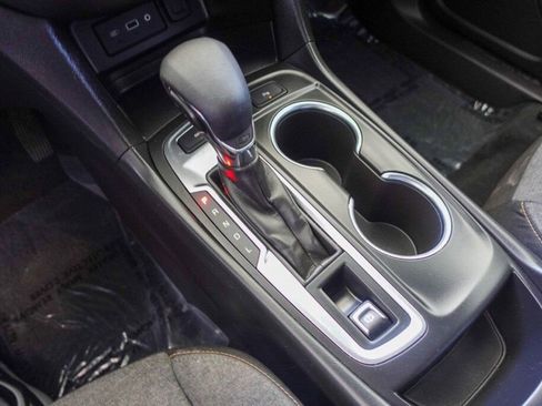 Used 2024 Chevrolet Equinox LT image 22