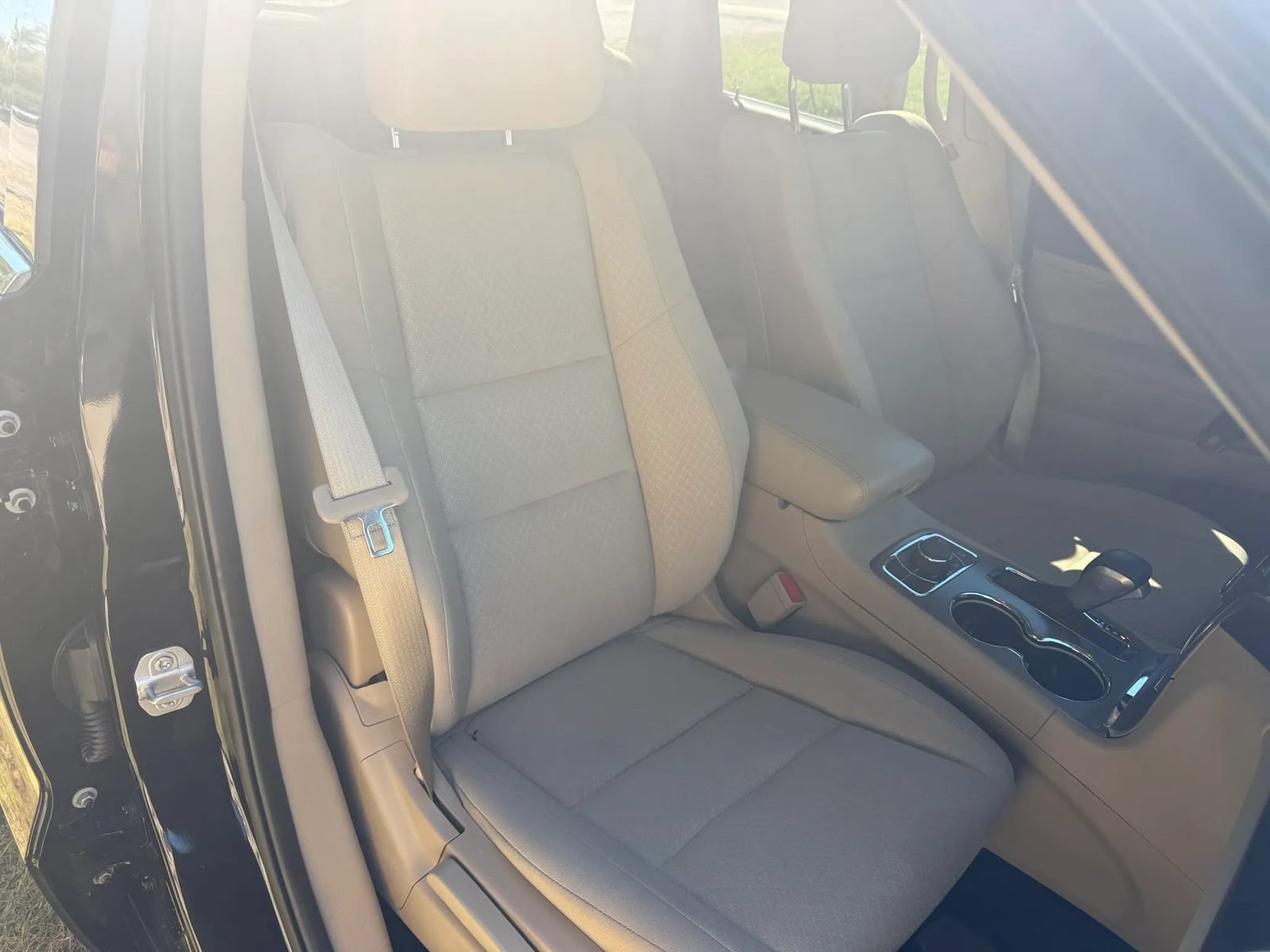 Used 2019 Jeep Grand Cherokee Laredo AWD/4WD image 18