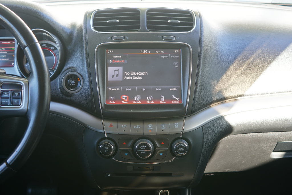 Used 2015 Dodge Journey Crossroad w/ Flexible Seating Group FWD image 22