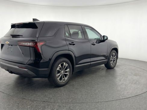 Used 2025 Chevrolet Equinox LT FWD image 9