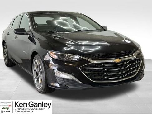 Used 2020 Chevrolet Malibu LT image 1
