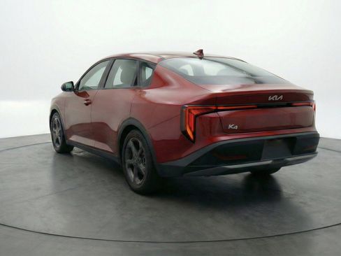 Used 2025 Kia K4 LXS image 6