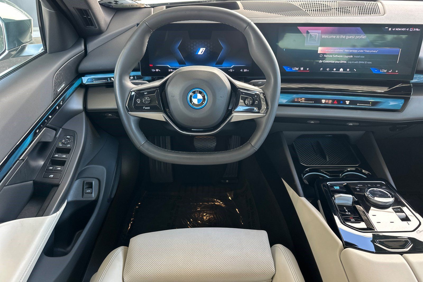 Certified 2024 BMW i5 eDrive40i w/ Premium Package RWD image 18