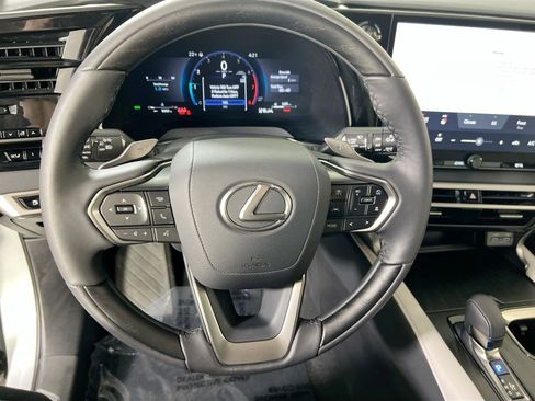 Used 2025 Lexus RX 350 Premium image 11