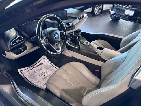 Used 2015 BMW i8 image 10