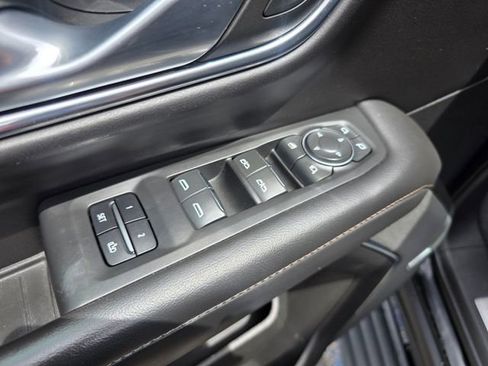 Used 2022 Chevrolet Tahoe High Country AWD/4WD image 24