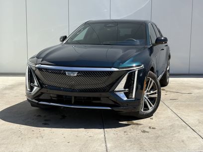 New 2025 Cadillac Lyriq Luxury