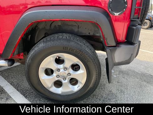 Used 2012 Jeep Wrangler Sahara w/ Connectivity Group image 9