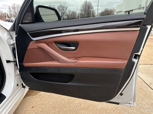 Used 2014 BMW 535i xDrive Sedan image 23