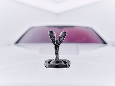 Used 2025 Rolls-Royce Cullinan Black Badge AWD/4WD image 19