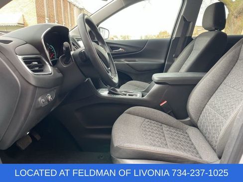 Used 2023 Chevrolet Equinox LT image 19