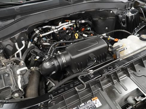 Used 2022 Ford Explorer XLT w/ Equipment Group 202A image 54