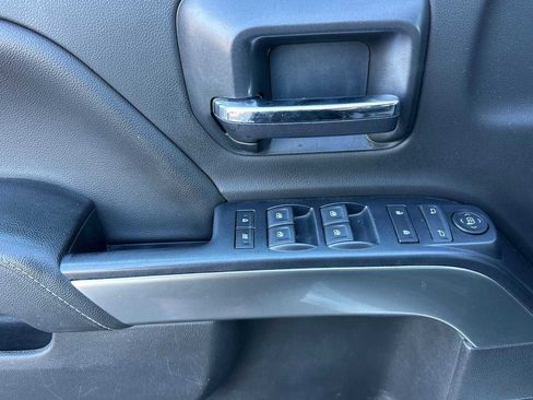 Used 2018 Chevrolet Silverado 1500 LT w/ All Star Edition image 11