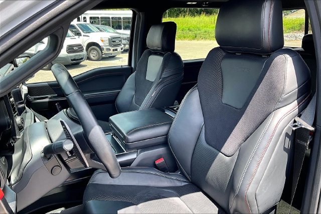Used 2025 Ford F150 Raptor AWD/4WD image 26