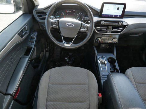 Used 2022 Ford Escape SE w/ Convenience Package image 10