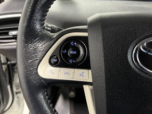 Used 2016 Toyota Prius Four w/ Advanced Technology Package FWD image 25