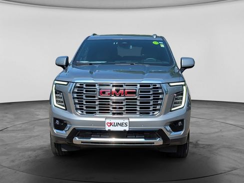 Used 2025 GMC Yukon XL Denali AWD/4WD image 2