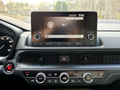 Used 2024 Honda CR-V EX image 12