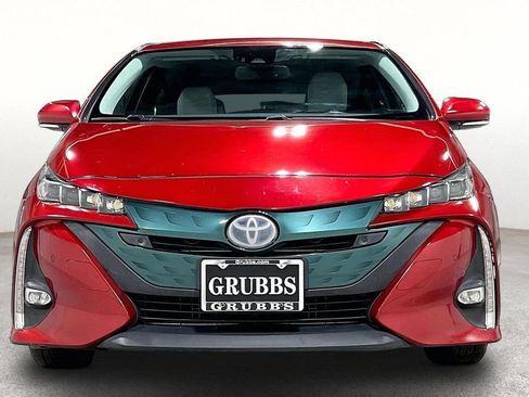 Used 2018 Toyota Prius Prime Advanced FWD image 4