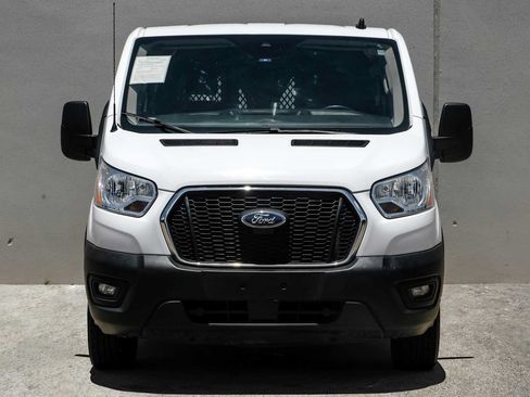 Used 2021 Ford Transit 250 Low Roof w/ Exterior Upgrade Package RWD image 5