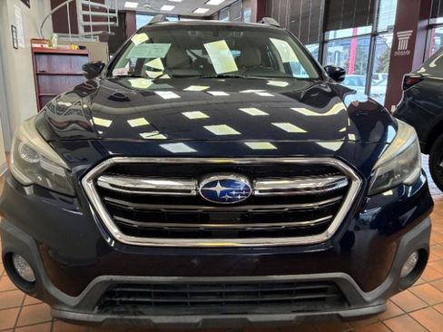 Used 2018 Subaru Outback 2.5i Limited AWD/4WD image 5