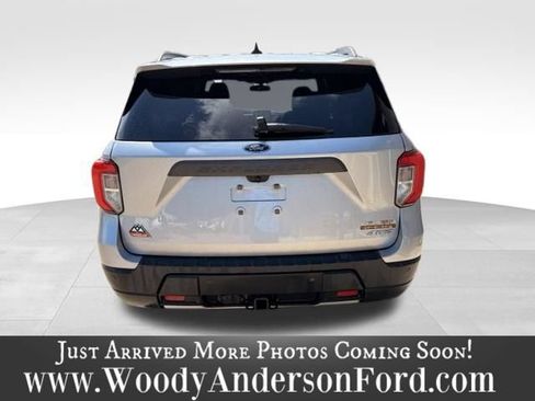 Used 2022 Ford Explorer Timberline AWD/4WD image 6