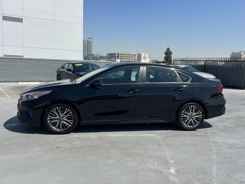 Used 2022 Kia Forte GT-Line image 3