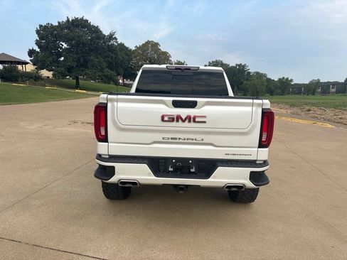 Used 2023 GMC Sierra 1500 Denali AWD/4WD image 5
